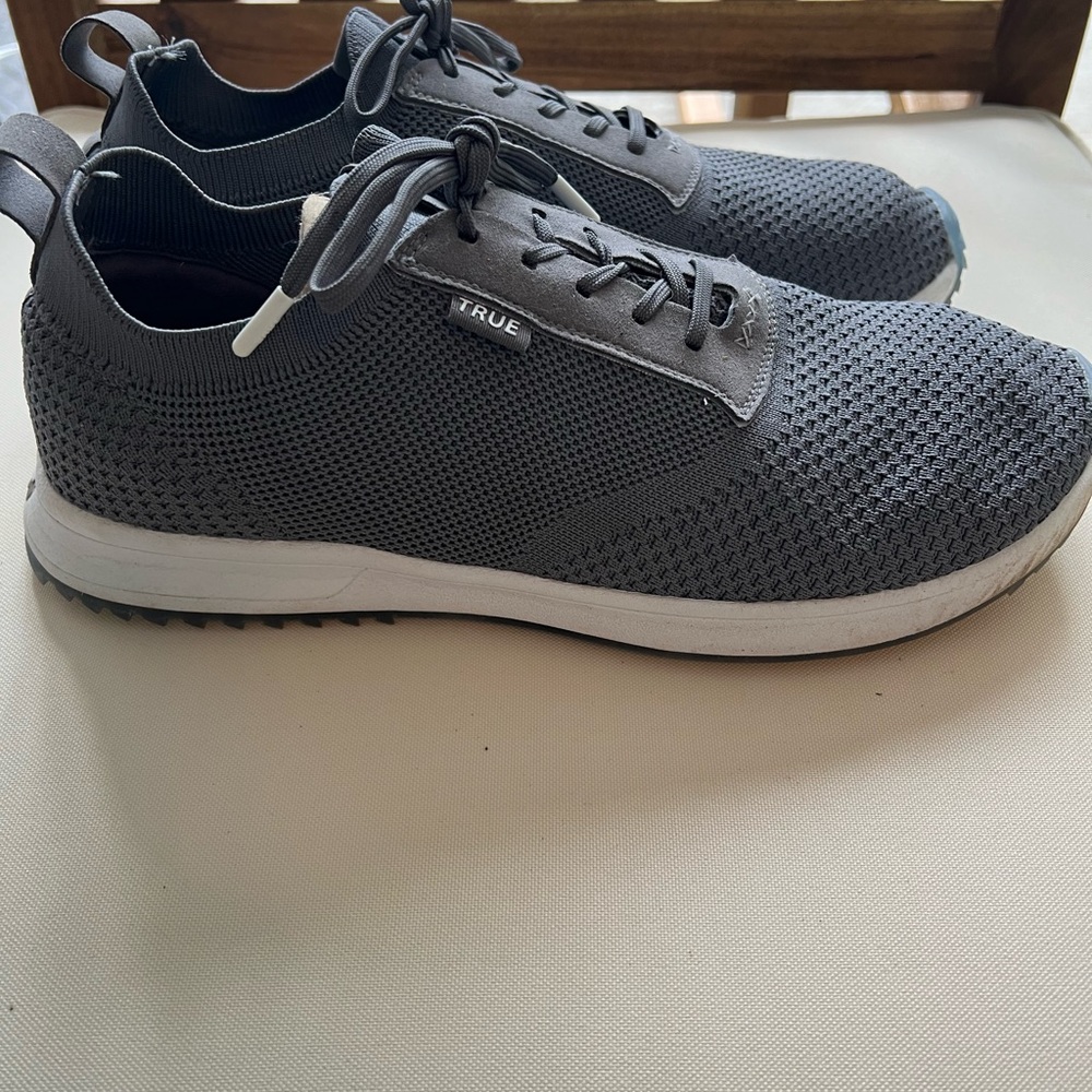 TRUE LinksWear Men’s Knit Golf Shoes